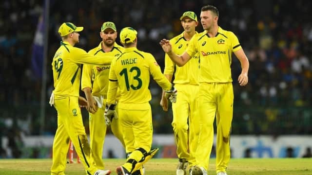 भारत के खिलाफ टी-20 सीरीज से पहले ऑस्ट्रेलिया को लगा बड़ा झटका, इंजरी के कारण ये खिलाड़ी हुए टीम से बाहर