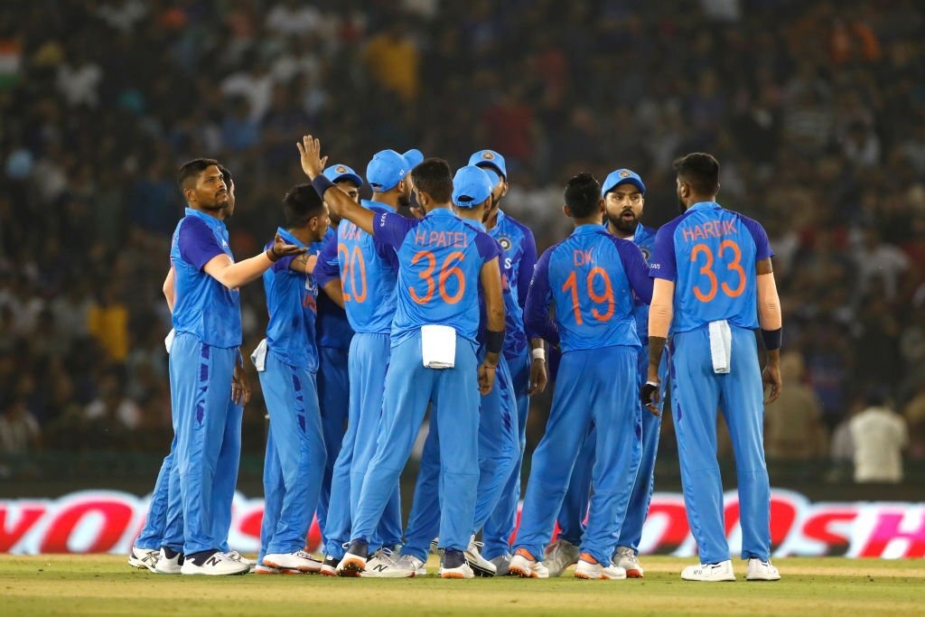IND vs AUS: इन गलतियों की वजह से लूटी टीम इंडिया की लुटिया, इन हालातों के आगे ज्यादा दिन नहीं टिकेगा वर्ल्डकप का सपना