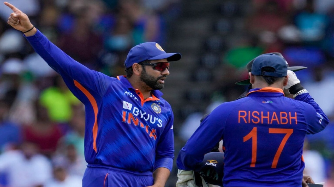 कप्तान रोहित शर्मा ने ऋषभ पंत की वजह से इन 3 विकेटकीपर खिलाड़ियों का बर्बाद किया करियर, डालें एक नजर