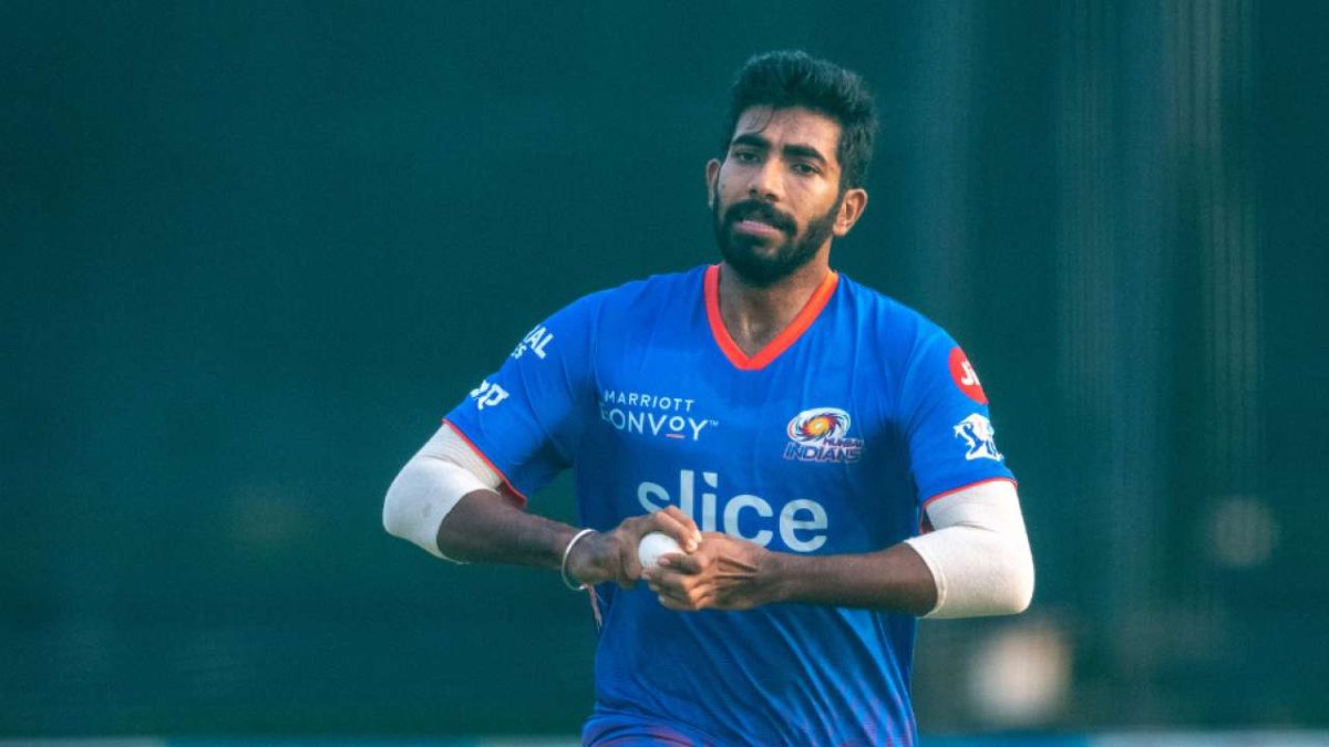 टीम इंडिया को मिला बुमराह से भी घातक गेंदबाज, इरफान पठान बहा रहे है खिलाड़ी पर पसीना