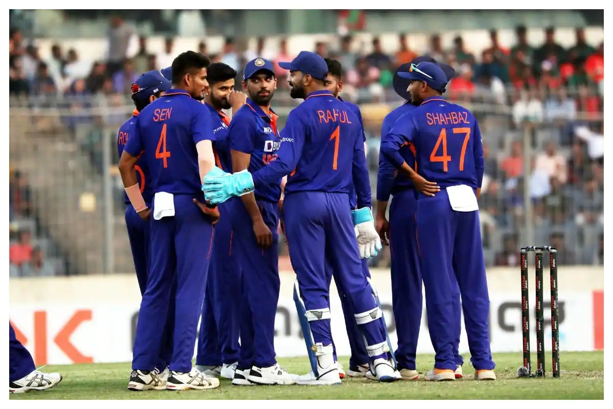 IND vs BAN: कम नहीं हो रही हैं भारत की मुश्किलें, रोहित शर्मा ही नहीं बल्कि 2 खिलाड़ी भी हुए चोटिल