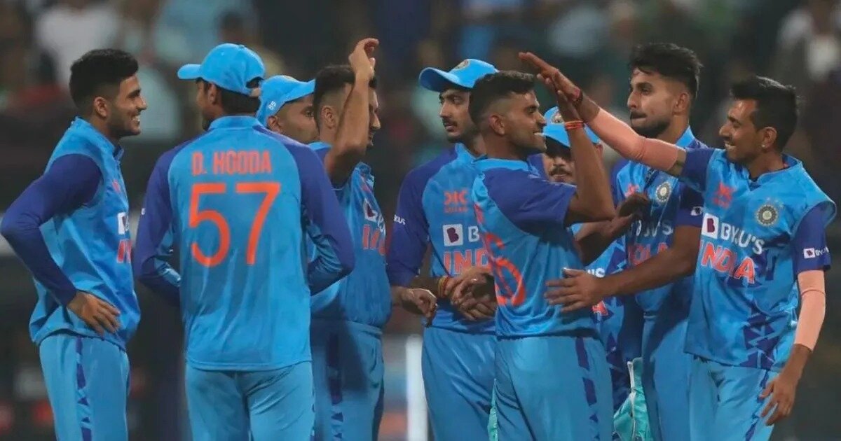 श्रीलंका सीरीज के साथ ही खत्म हुआ टीम इंडिया के इस गेंदबाज का करियर, खिलाड़ी की जगह पर मंडरा रहे है खतरे के बादल