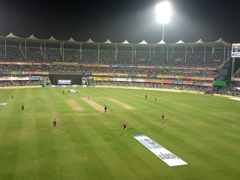 गुवाहाटी में खेला जाएगा भारत-श्रीलंका पहला वनडे मुकाबला, जानिए मौसम और पिच का हाल