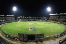 CSK vs SRH: चेपॉक में बल्लेबाजों या गेंदबाजों किसे मिलेगी सबसे ज्यादा मदद, जानिए पिच और मौसम का मिजाज
