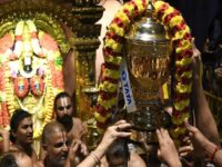 IPL 2023 विजेताओं ने लिया तिरुपति बालाजी का आशीर्वाद, मंदिर पहुंच CSK ने किया विशेष पूजा का आयोजन