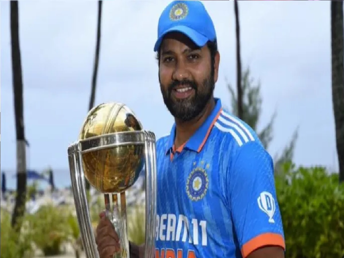 World Cup 2023 : रोहित शर्मा ने वर्ल्ड कप ट्रॉफी लेकर जीतने का किया दावा, 12 साल बाद इतिहास रचने को तैयार