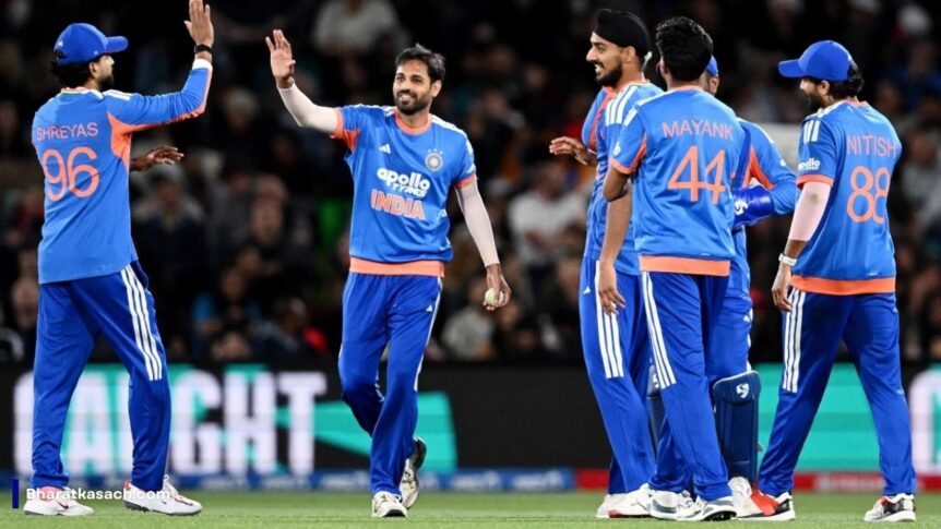 IND vs NZ: दो मैचों में 99 रन लुटाए, फिर भी भुवनेश्वर पर भरोसा! मोर्ने मोर्कल ने बताई वापसी की वजह 1 IND vs NZ: दो मैचों में 99 रन लुटाए, फिर भी भुवनेश्वर पर भरोसा! मोर्ने मोर्कल ने बताई वापसी की वजह